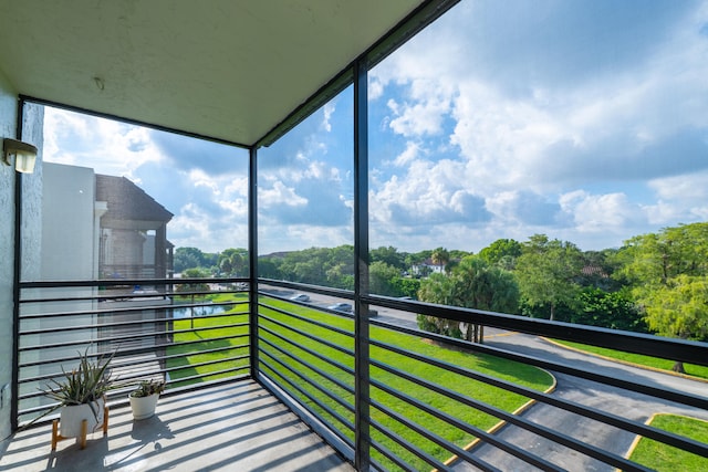 unfurnished sunroom featuring a healthy amount of sunlight