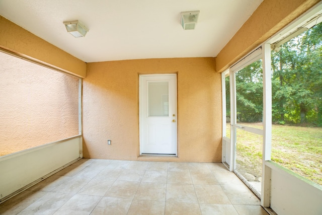 view of unfurnished sunroom