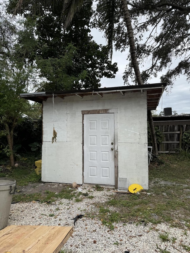 view of outbuilding