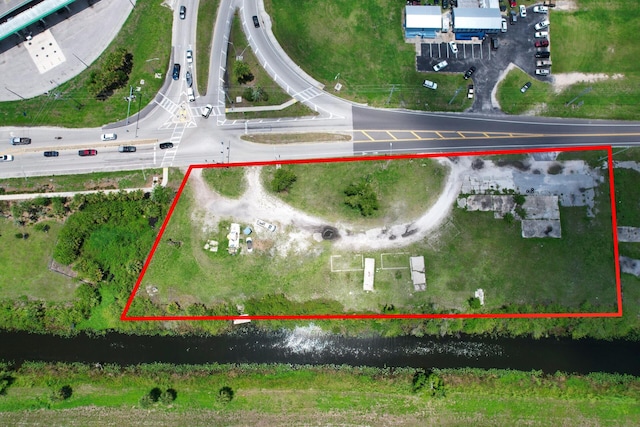 Listing photo 3 for 50 US Highway 441, Okeechobee FL 34974