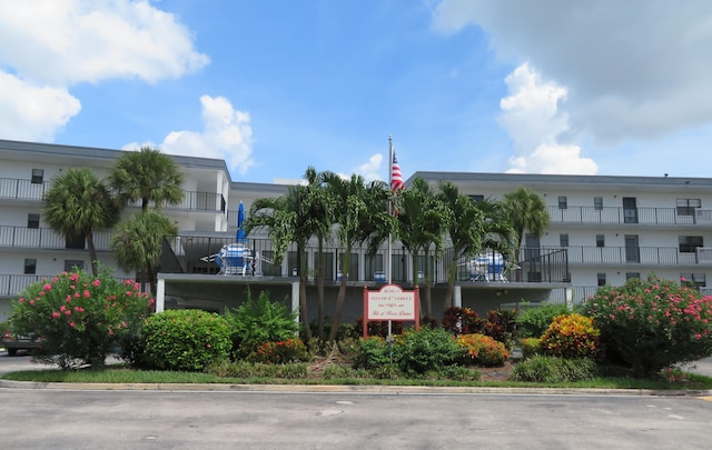 view of building exterior