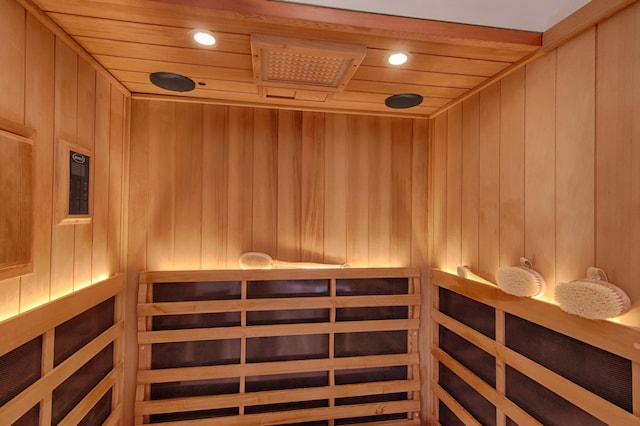 view of sauna / steam room