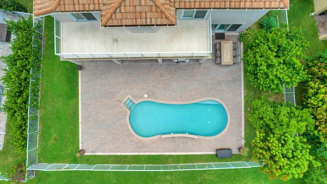 9229 Delemar Ct, Wellington, FL 33414 - aerial view of property and surrounding area featuring a pool area