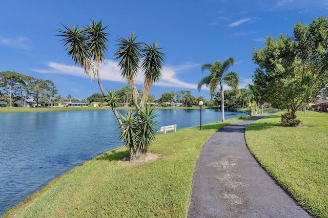442 Pine Glen Ln Unit B2, Greenacres, FL 33463 - view of water feature