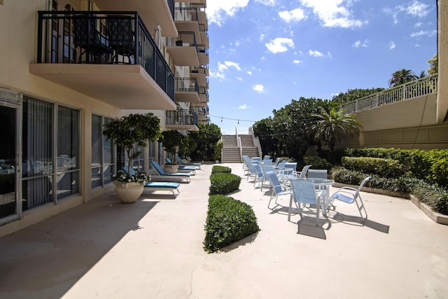 3475 S Ocean Blvd Unit 2160, Palm Beach, FL 33480 - view of patio