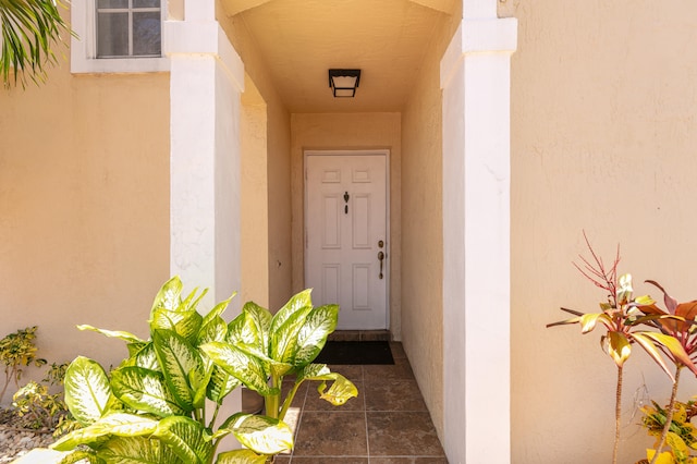 view of entrance to property