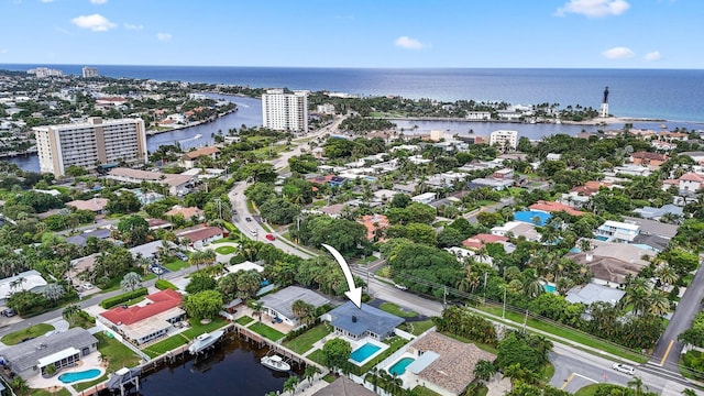 bird's eye view featuring a water view