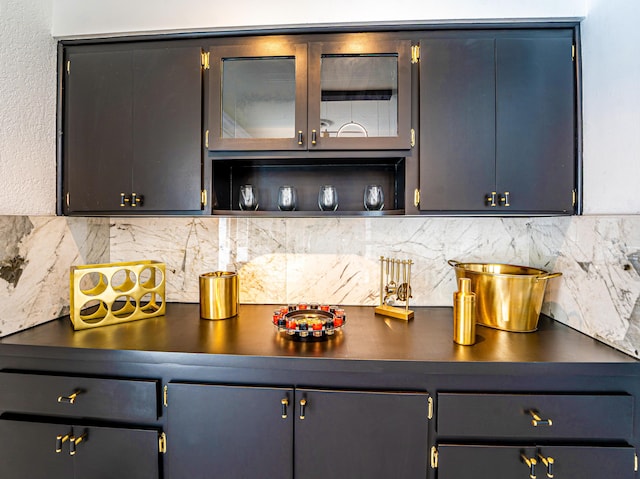 kitchen featuring decorative backsplash