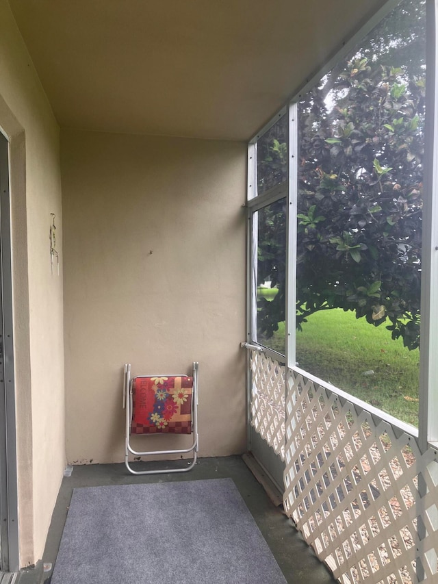 view of unfurnished sunroom