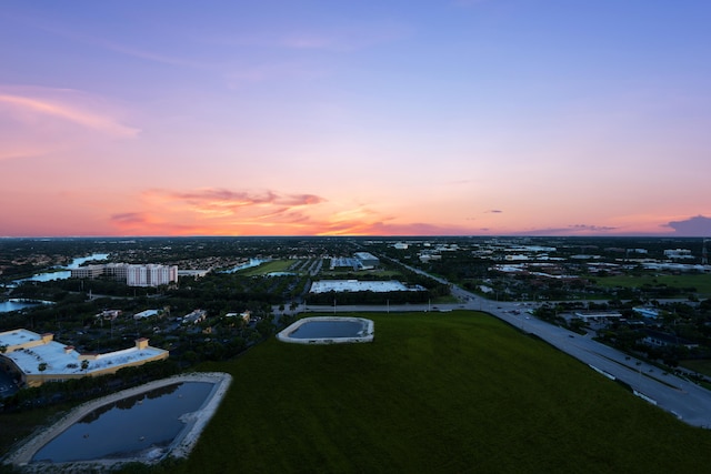 view of aerial view at dusk