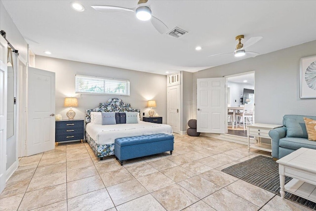 bedroom featuring ceiling fan