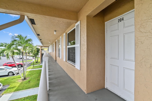 exterior space featuring a lawn