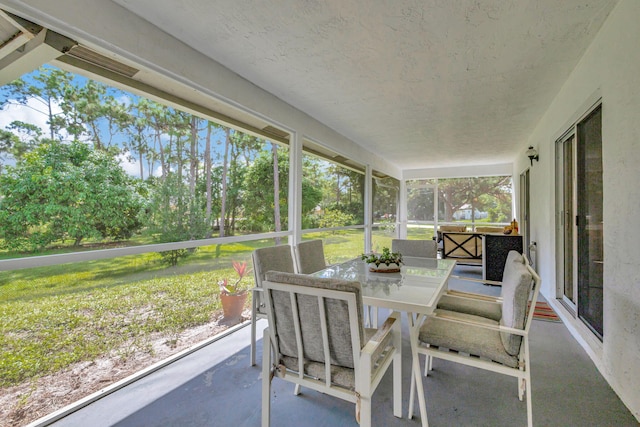 sunroom / solarium with a healthy amount of sunlight