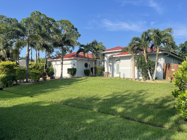 view of yard with a garage