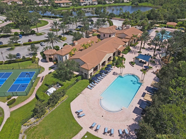 bird's eye view with a water view