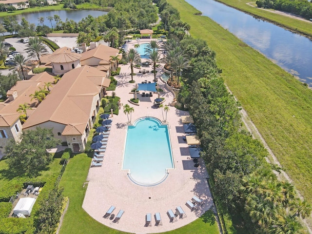 bird's eye view featuring a water view