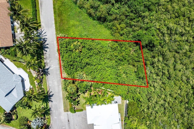 Listing photo 3 for 13787 Cocoanut Ave, Juno Beach FL 33408