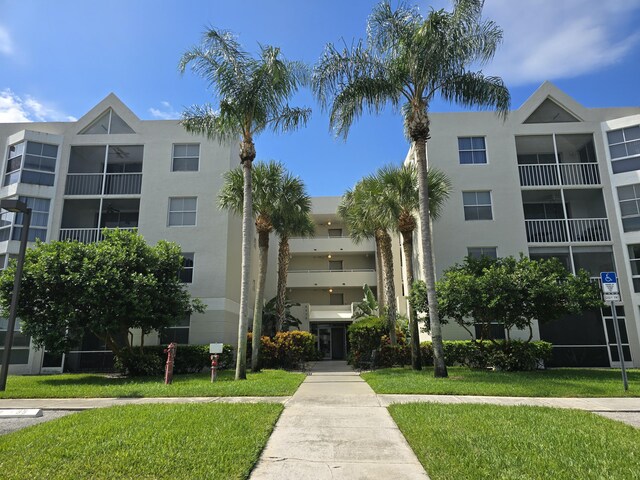 view of building exterior