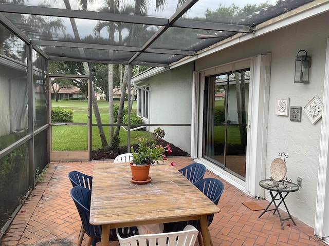 view of sunroom / solarium