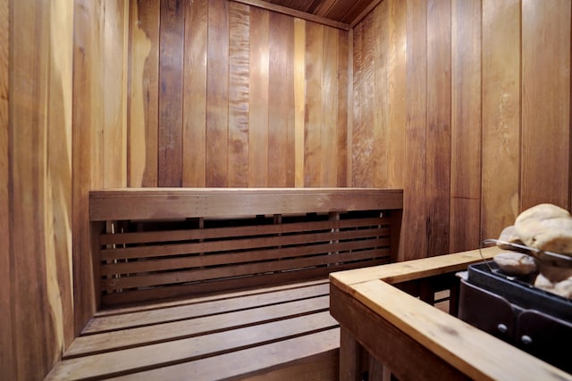 view of sauna / steam room