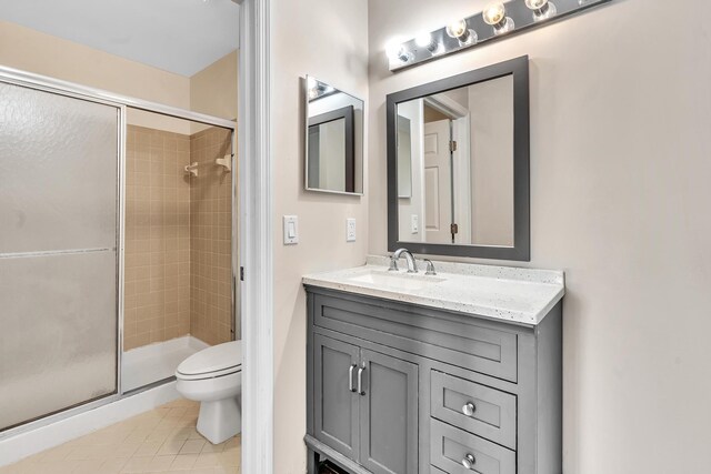 spare room with ceiling fan and light hardwood / wood-style floors