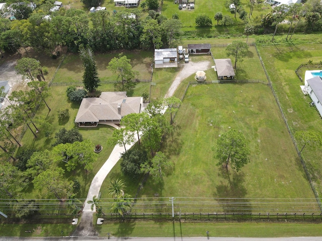 birds eye view of property featuring a rural view