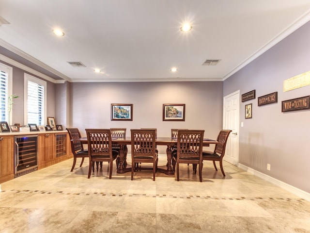 carpeted bedroom with baseboards, visible vents, a raised ceiling, and ceiling fan