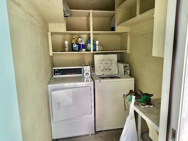 laundry room featuring washer and dryer