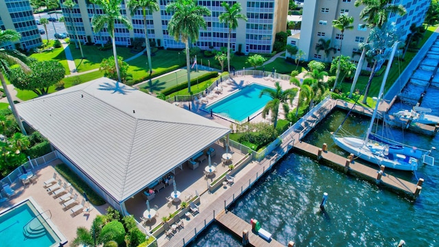 bird's eye view featuring a water view