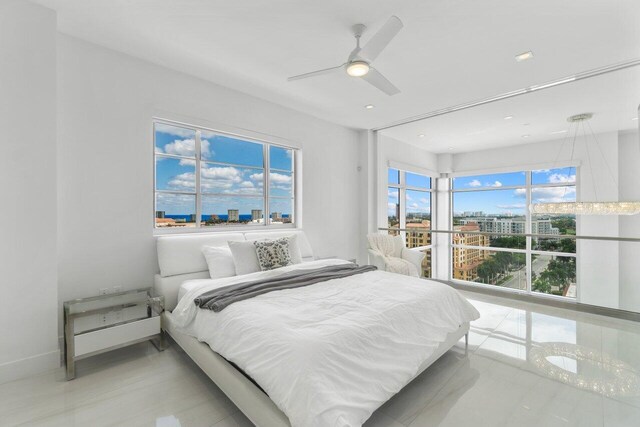 bedroom with ceiling fan