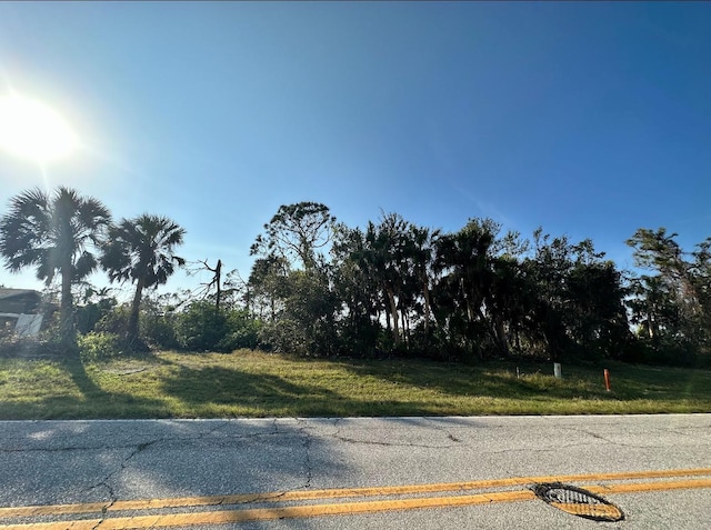 Listing photo 2 for 257 Boundary Blvd, Port Charlotte FL 33948