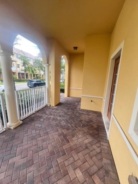 view of patio / terrace featuring covered porch