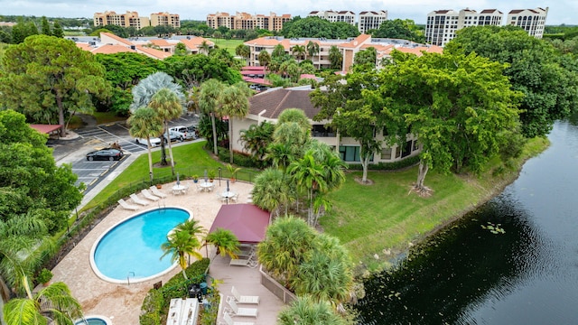 bird's eye view with a water view