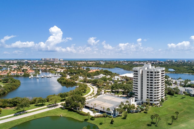 bird's eye view featuring a water view