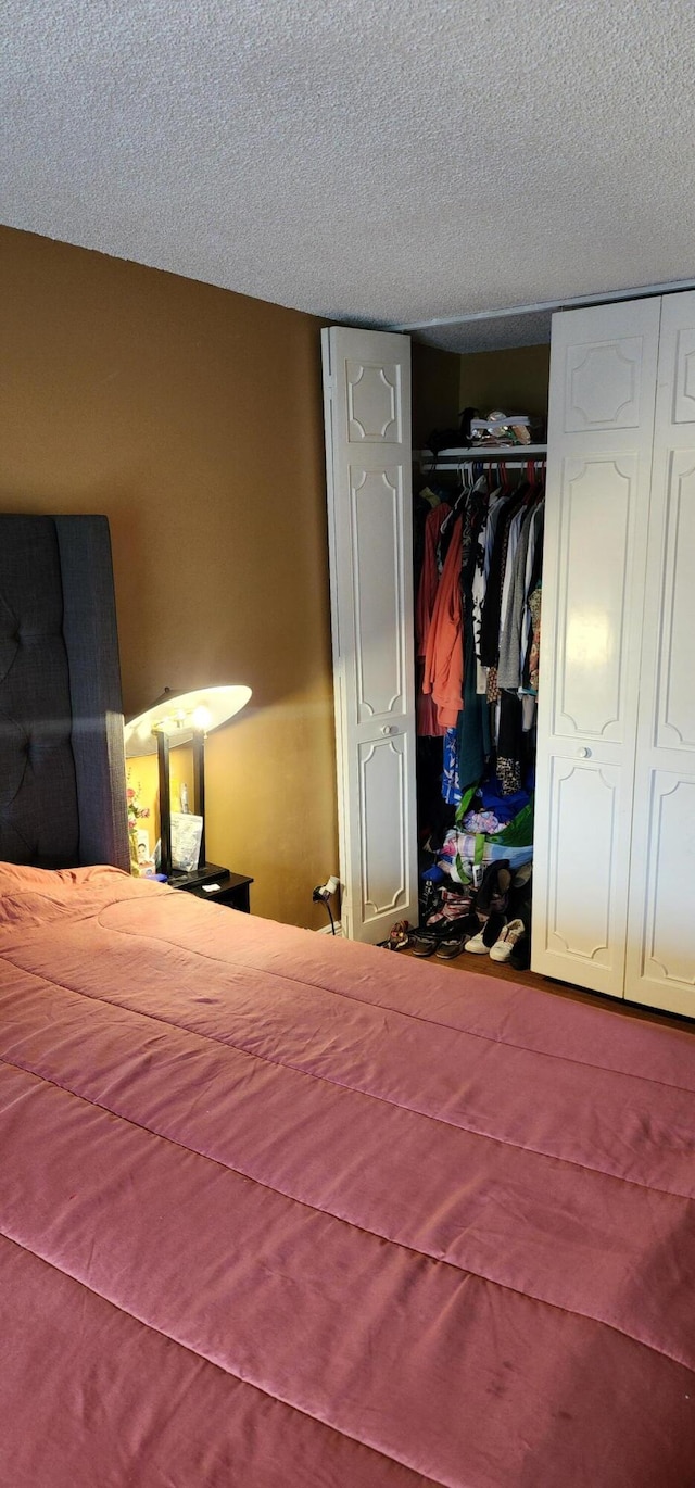 bedroom with a textured ceiling