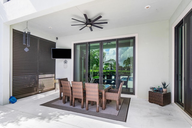 dining area featuring ceiling fan