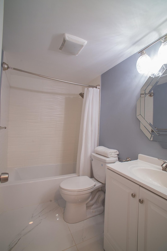 full bathroom with shower / bath combo with shower curtain, vanity, and toilet