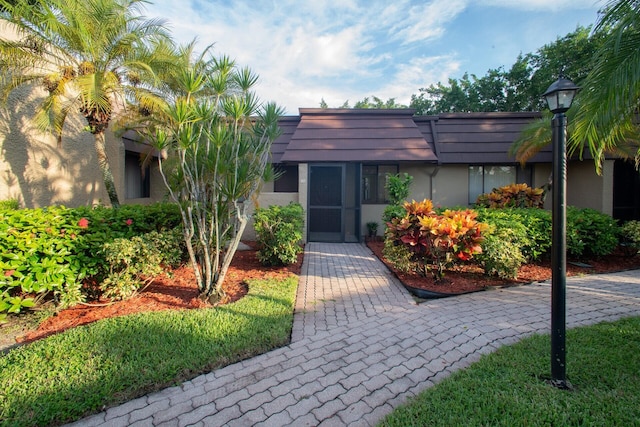 view of front of home