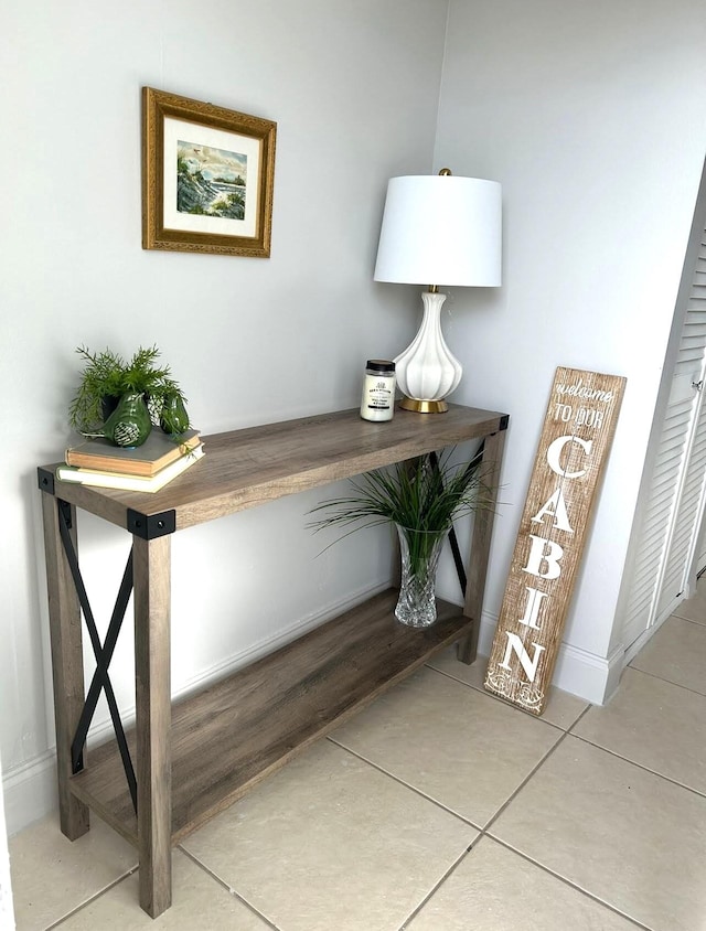 room details with tile patterned flooring