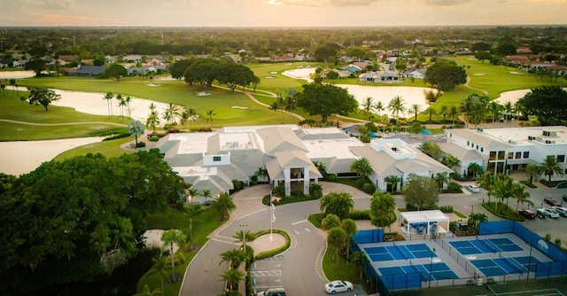 view of aerial view at dusk