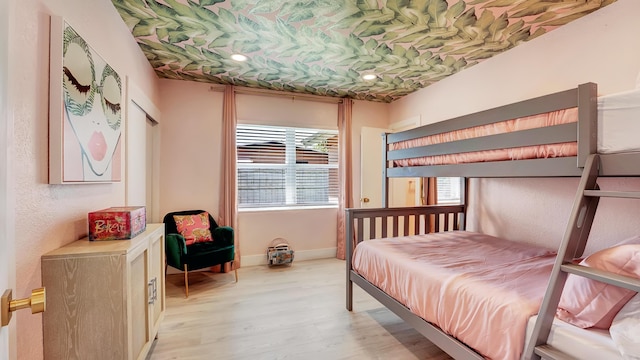2600 NE 30th St, Fort Lauderdale, FL 33306 - bedroom featuring light wood-style floors and baseboards