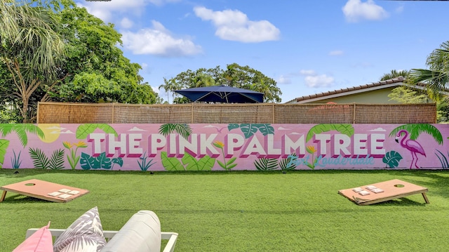 2600 NE 30th St, Fort Lauderdale, FL 33306 - view of yard