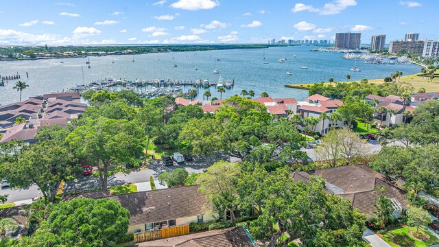 bird's eye view featuring a water view