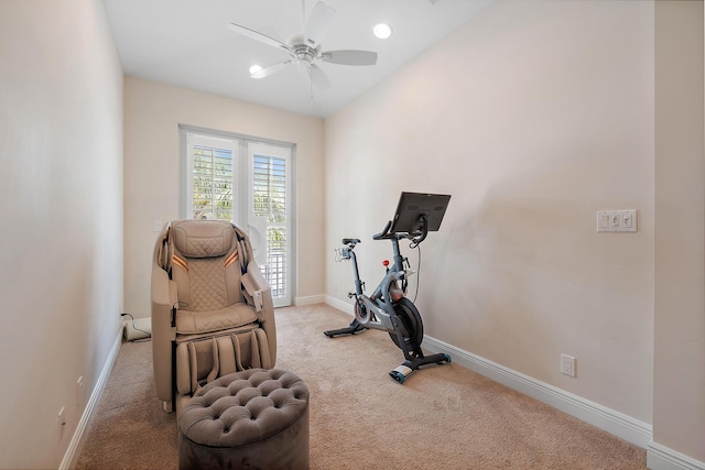 exercise area featuring carpet floors, baseboards, a ceiling fan, and recessed lighting