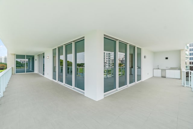 220 SE Mizner Blvd Unit 523, Boca Raton, FL 33432 - view of balcony