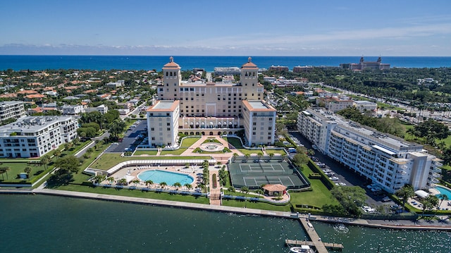 bird's eye view with a water view