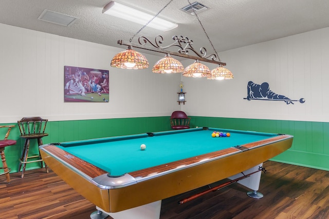 2078 SW 13th Ter, Boynton Beach, FL 33426 - recreation room with wood finished floors, a textured ceiling, and billiards