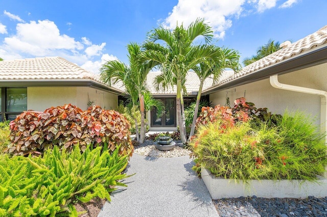 view of property entrance