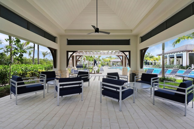 view of patio featuring ceiling fan and outdoor lounge area