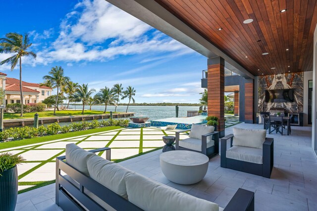 view of patio / terrace featuring an outdoor living space